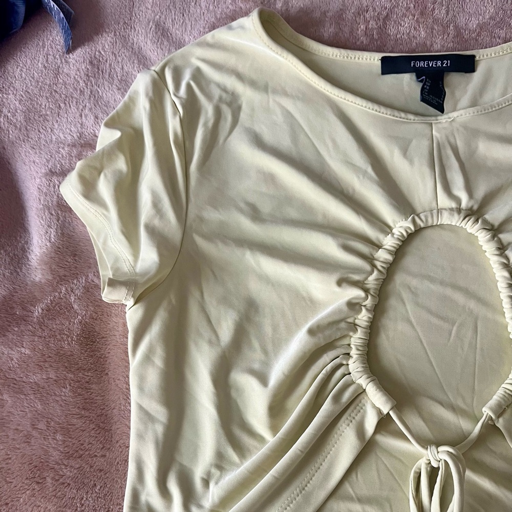 Yellow top